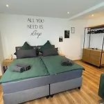 Heaven Estates Apartman *