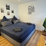 Heaven Estates Apartman *